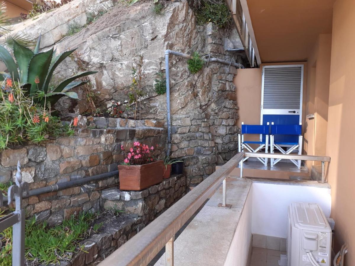 Cadorna Fronte Mare Daire Alassio Dış mekan fotoğraf