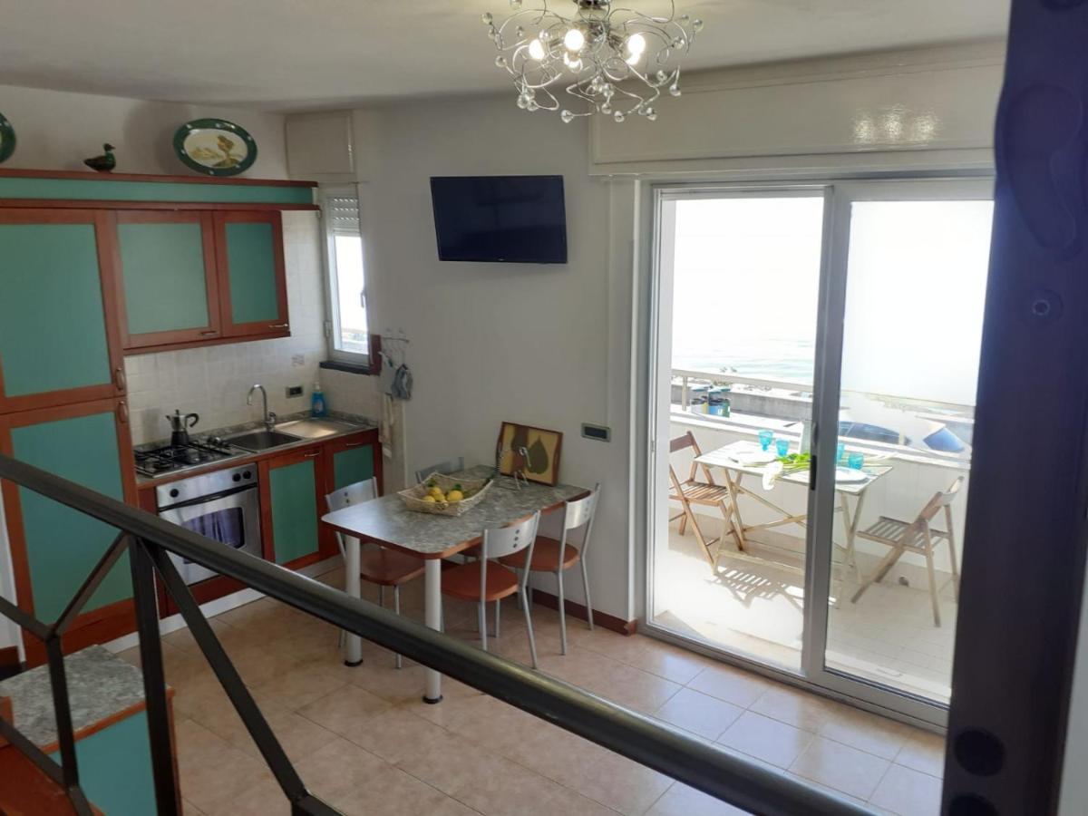 Cadorna Fronte Mare Daire Alassio Dış mekan fotoğraf